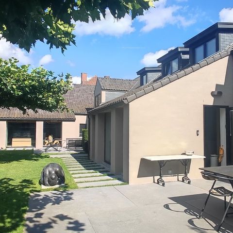 Peinture extérieure et façades – façade côté jardin à Céroux-Mousty